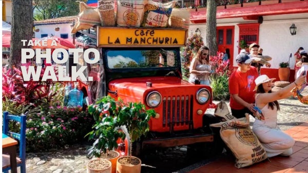 Photo Walk: Flower Festival • Medellín
