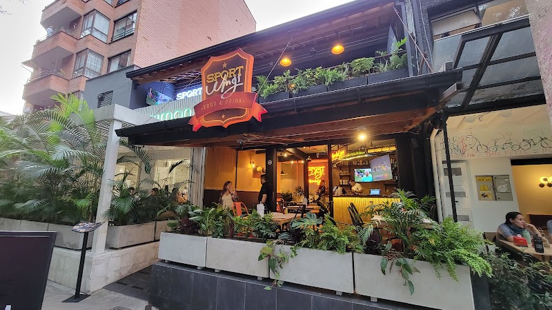 Sports Wings - Laureles