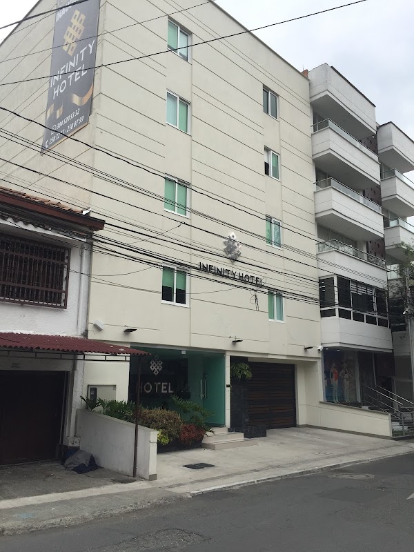 Hotel Infinity